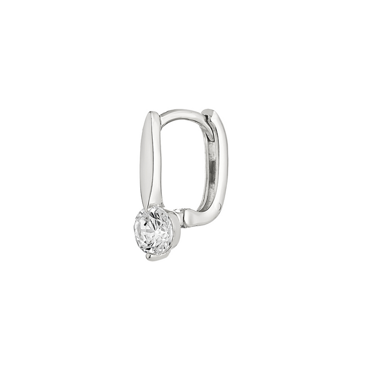 AUSKARS PIERCING GREDZENS NO SUDRABA MINA