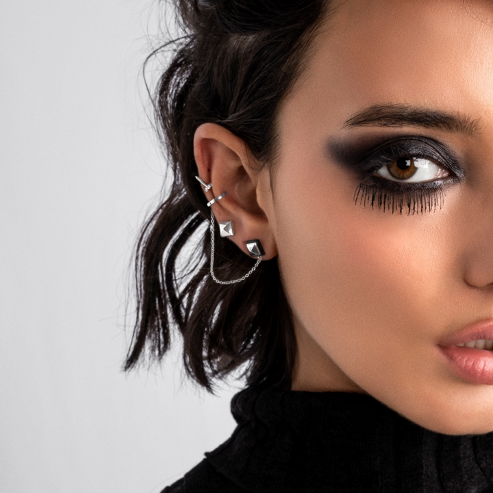 ZILVEREN PIERCING OORBEL VIS