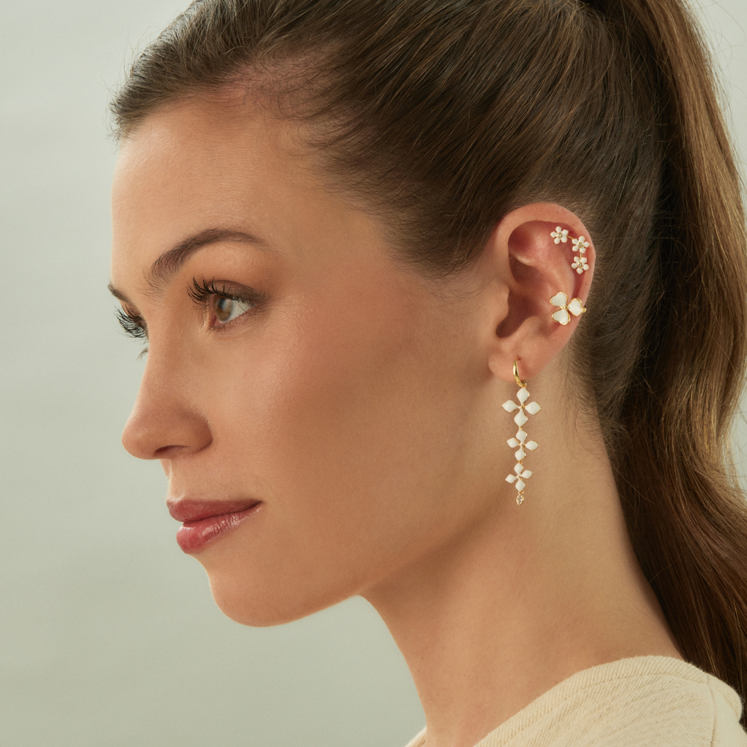 EAR CUFF WHITE LOTUS