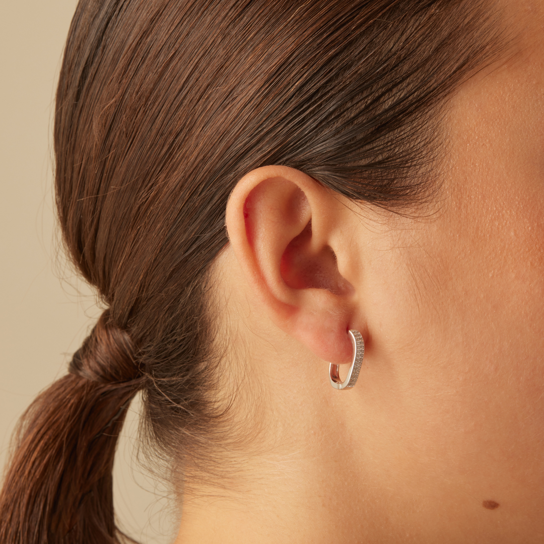 BRINCO PIERCING ARO PRATEADO ETERNA