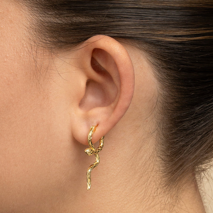 PENDIENTE PIERCING ARO GOLD ZIVA