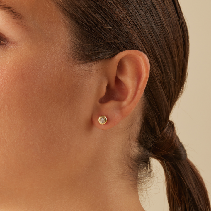 PENDIENTES GOLD SOLITAIRE